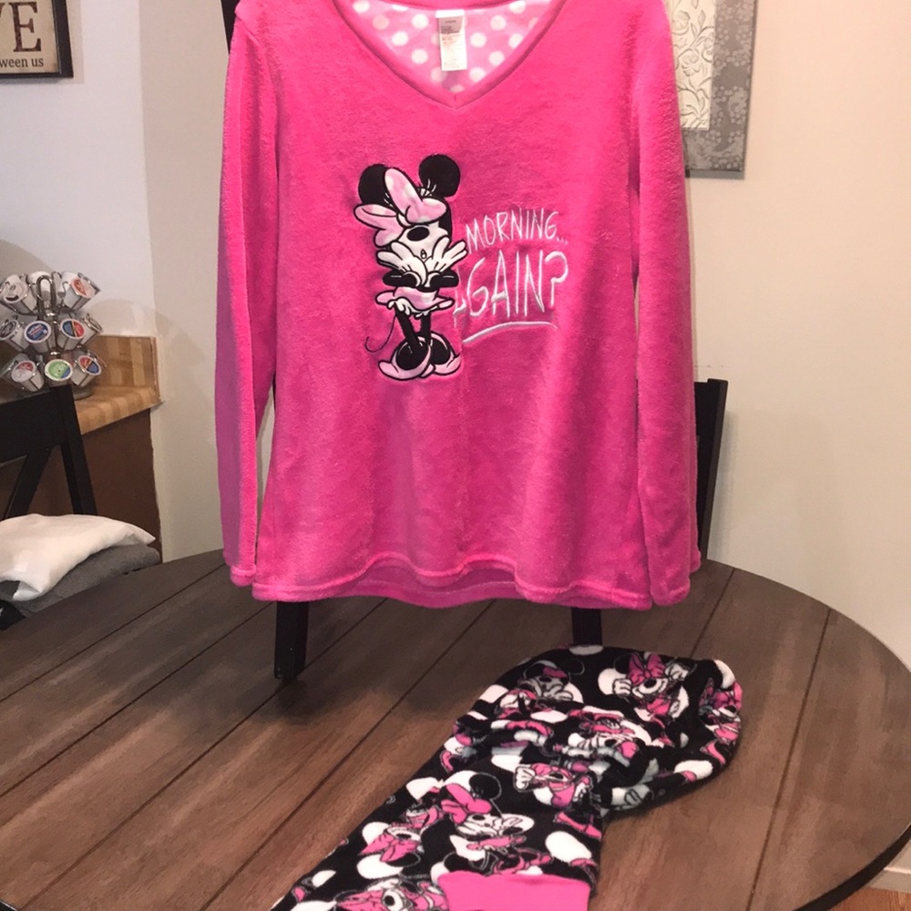 Minnie Mouse Pajama Set NEVER WORN